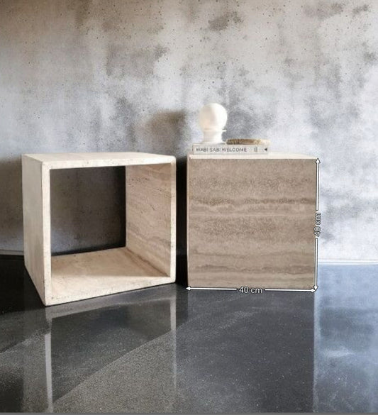 Light Travertine Side Table (40x40x40 cm)