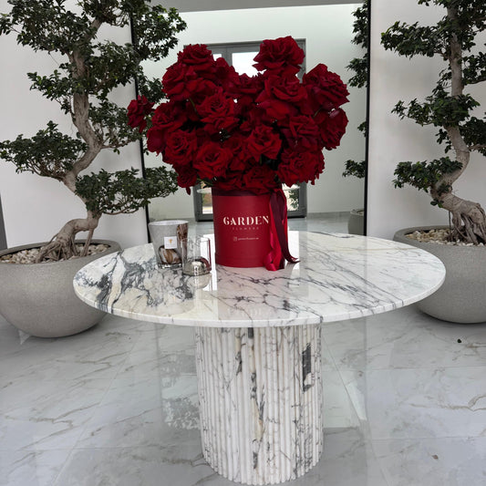 Arabescato Round Entrance/ Dining table 120x75